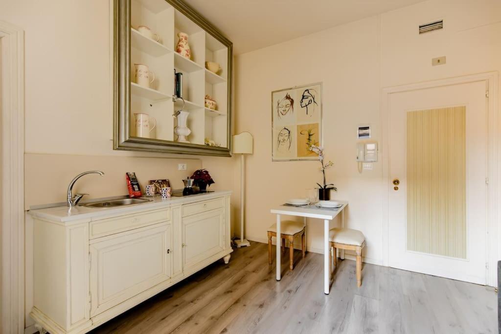 Charming Studio Next To The Duomo 佛罗伦萨 外观 照片